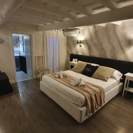 戴尔斯万神殿套房旅馆 招待所 2*